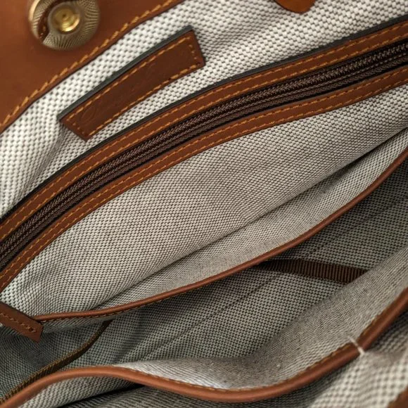 NEW *Never-used* Dooney & Bourke City Large Barlow Bag - Picture 5 of 7